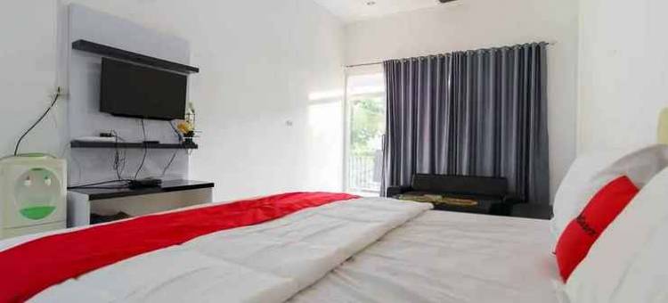 RedDoorz Plus @ Puncak Mas Cottage图片