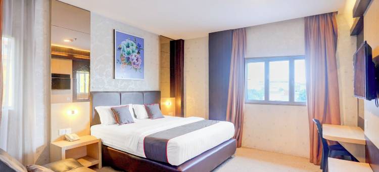 Townhouse Oak 巴淡岛靠近Grand Batam Mall，原幸运星酒店(Townhouse Oak Batam near Grand Batam Mall formerly Lucky Star Hotel)图片