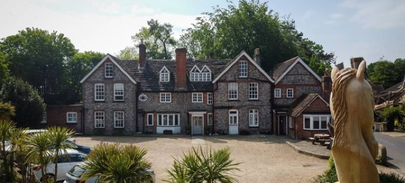 芬顿庄园酒店(Findon Manor Hotel)图片