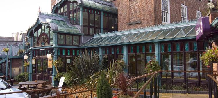 斯托克波特中心普瑞米尔酒店(Premier Inn Stockport Central)图片