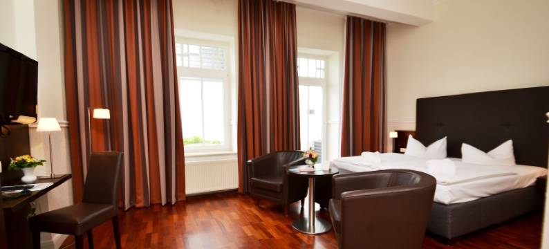 宾茨斯塔德酒店(Strandhotel Binz)图片