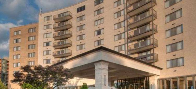 阿灵顿法院套房克拉丽奥精选酒店(Clarion Collection Hotel Arlington Court Suites)图片