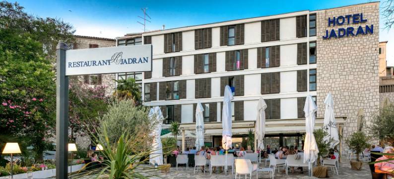 亚德兰希贝尼克酒店(Hotel Jadran Šibenik)图片