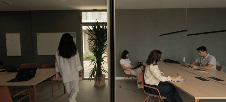 科拉尼瓦利亚海滩(Kora Nivaria Beach)图片