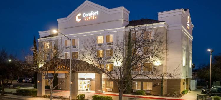 克洛维斯 - 弗雷斯诺舒适套房(Comfort Suites Clovis - Fresno)图片