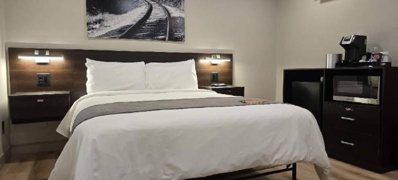 糖溪村旅馆(Sugarcreek Village Inn)图片