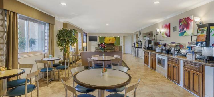 普莱森顿贝斯特韦斯特优质酒店(Best Western Plus Pleasanton Inn)图片