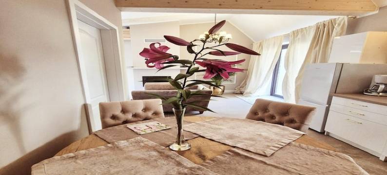 Comfortable Holiday Home with Sauna and Whirlpool图片