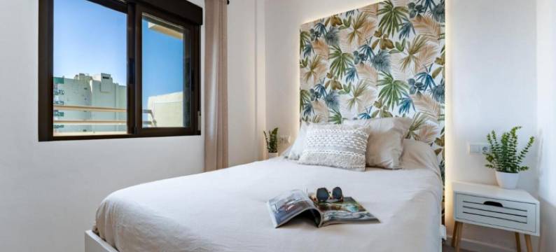 Studio in Aguadulce with Sea Views & Pool图片