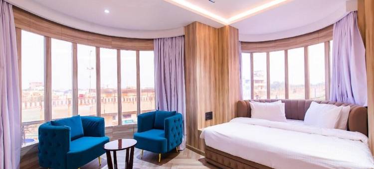 格兰德迪隆酒店(Grand Dhillon Hotel)图片