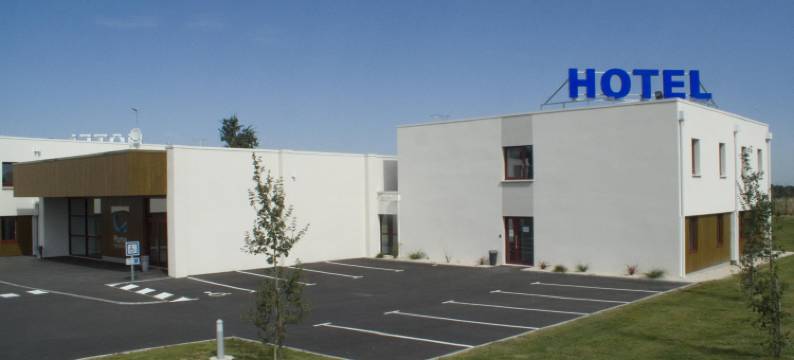 Brit Hotel Confort Bressuire图片