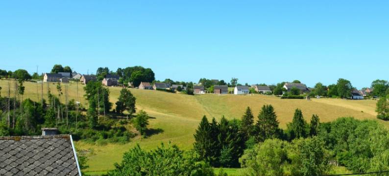 靠近水坝的带按摩浴缸的静居处(Appartement Terrasse Jacuzzi du Pont Alsort 2-1)图片