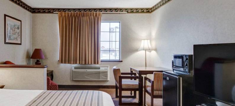 埃尔帕索西部的伊克诺套房旅馆(Econo Lodge Inn & Suites)图片