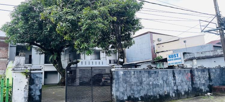 OYO 95134 邦托松古旅馆(OYO 95134 Guest House Bonto Sunggu Syariah)图片