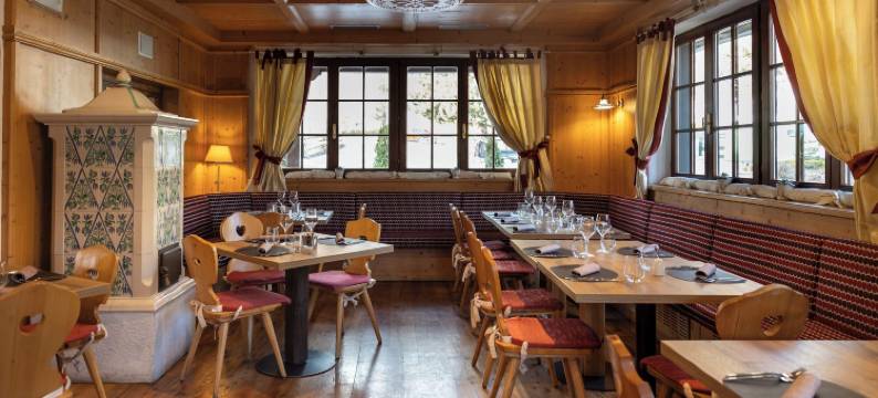 高尔夫酒店(Golf Hotel)图片