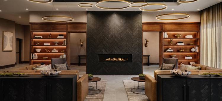 希尔顿逸林酒店 格林维尔机场(Doubletree by Hilton Greenville Airport)图片