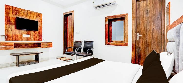 豪华酒店凯什纳客栈(Super Townhouse Narholi Bridge Mathura)图片