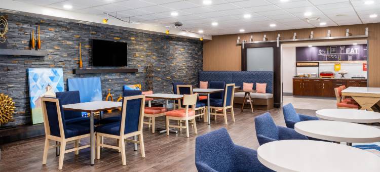 希尔顿欢朋酒店-奥本(Hampton Inn Auburn)图片
