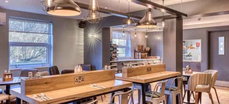 切姆斯福德博勒姆普里米尔酒店(Premier Inn Chelmsford (Boreham))图片