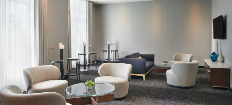 卡尔加里机场居家酒店(Residence Inn Calgary Airport)图片