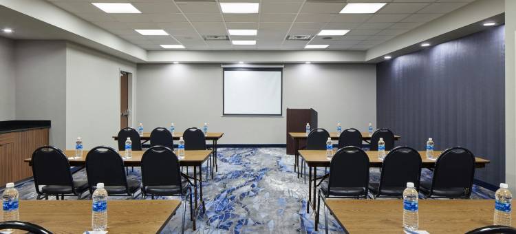 斯塔福德宽提科万枫酒店及套房(Fairfield Inn & Suites Quantico Stafford)图片