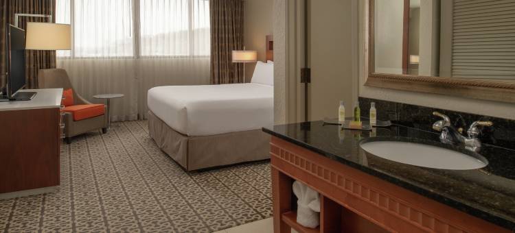 南方中心西雅图机场希尔顿逸林套房(DoubleTree Suites by Hilton Seattle Airport/Southcenter)图片