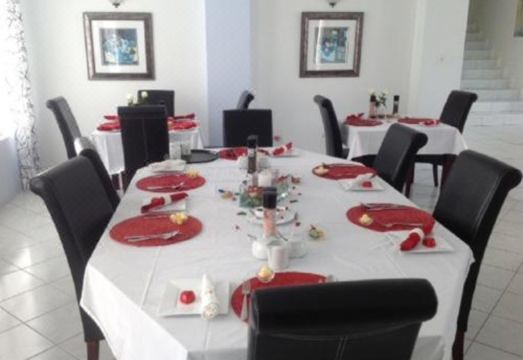 A Villa de Mer GuesthouseHotel Overview