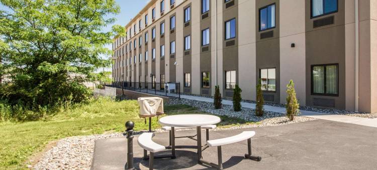 麦德尔顿格申舒眠酒店(Sleep Inn & Suites Middletown - Goshen)图片