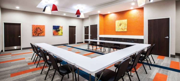 奥瓦索拉昆塔温德姆套房酒店(La Quinta Inn & Suites by Wyndham Owasso)图片
