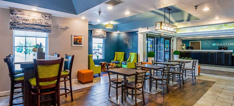 哈利森I-81凯艺酒店(Quality Inn Harrisonburg I-81)图片