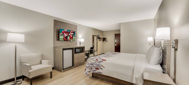 红屋顶酒店及套房纽波特 – 米德尔敦，罗德岛(Red Roof Inn & Suites Newport -Middletown, RI)图片