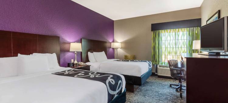 代托纳奥兰治港拉昆塔温德姆套房酒店(La Quinta Inn & Suites by Wyndham Port Orange / Daytona)图片