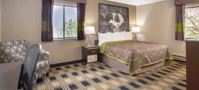 比灵斯速8酒店(Super 8 by Wyndham Billings)图片