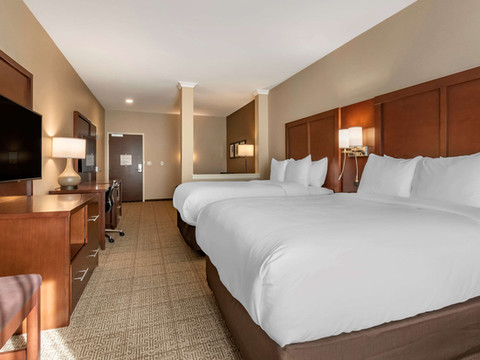 哈里斯堡西坎普希尔舒适套房酒店