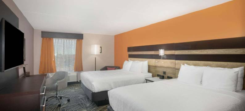 布兰森拉昆塔温德姆套房酒店(La Quinta Inn & Suites by Wyndham Branson)图片