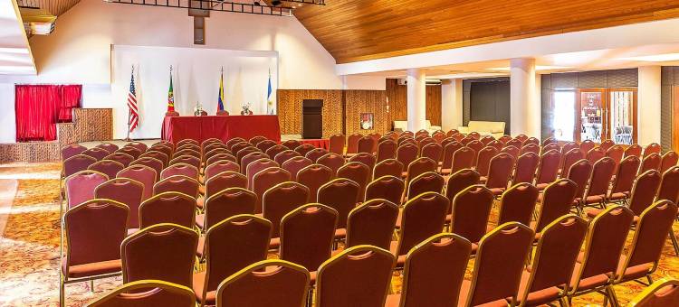 喜来登巴里洛切酒店(Sheraton Bariloche Hotel)图片
