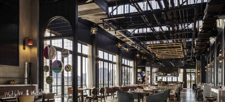 雅高芮族金边邮政广场酒店(TRIBE Phnom Penh Post Office Square)图片