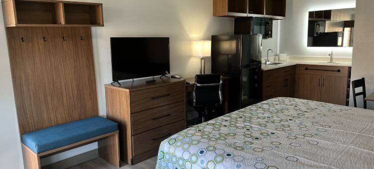 红屋顶乡村工作室乔治城，KY(HomeTowne Studios Georgetown, KY)图片