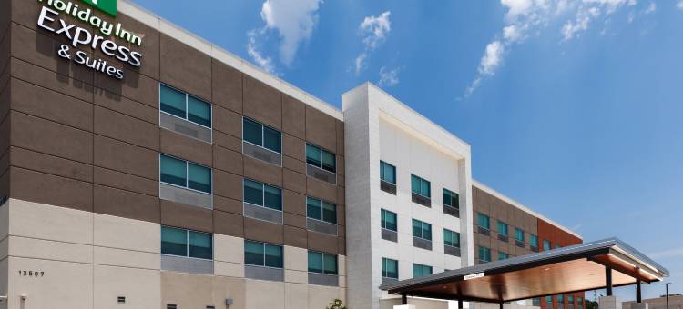 斯塔福德西北智选假日套房酒-舒格兰(Holiday Inn Express & Suites STAFFORD NW - SUGAR LAND by IHG)图片