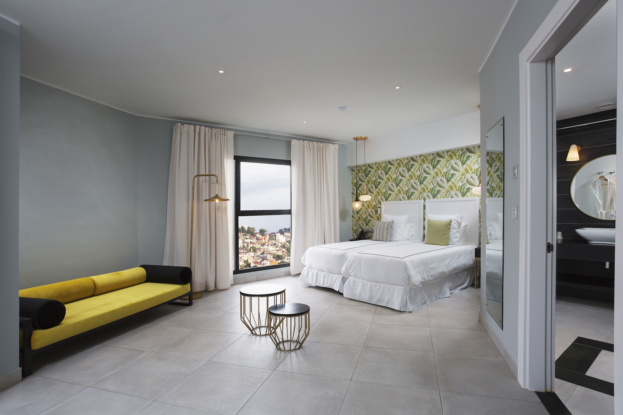 Le Centell Hotel & Spa Over view