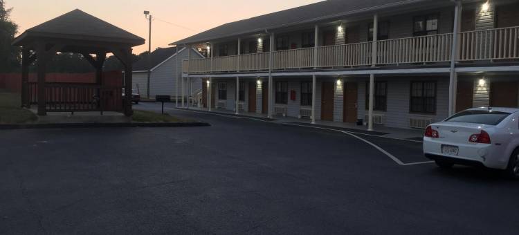 霍金斯维尔忠诚旅馆(Loyalty Inn Hawkinsville)图片