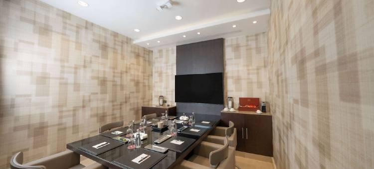 多哈温德姆华美达安可酒店(Ramada Encore by Wyndham Doha)图片