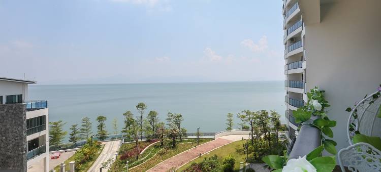 霞涌镇黄金海岸一线海景房豪华大三房套房公寓(霞新村一巷分店)图片