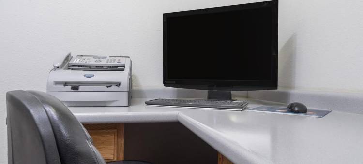 丰第拉克速8酒店(Super 8 by Wyndham Fond du Lac)图片