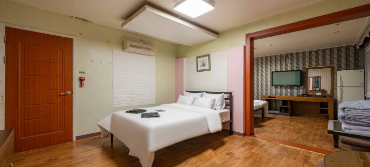 保宁e酒店(Boryeong e Hotel)图片