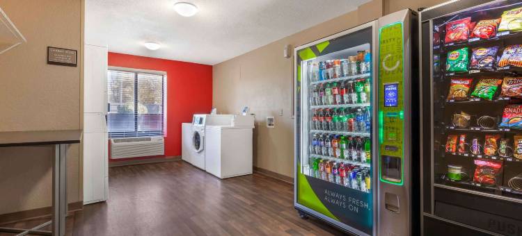 罗克福德克萨斯街美国长住精选套房酒店(Extended Stay America Select Suites - Rockford - State Street)图片