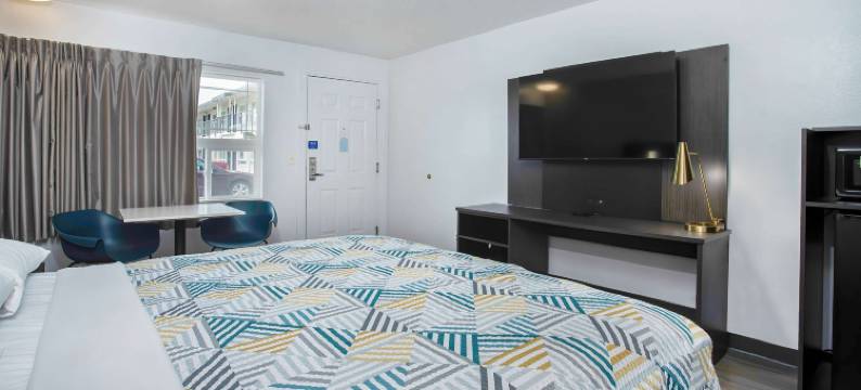 本德6号汽车旅馆(Motel 6 Bend, or)图片