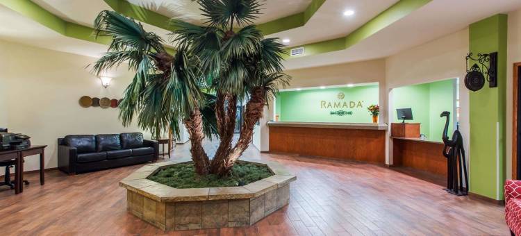 苏福尔斯机场 - 水上乐园及活动中心温德姆华美达饭店(Ramada by Wyndham Sioux Falls Airport-Waterpark & Event Ctr)图片