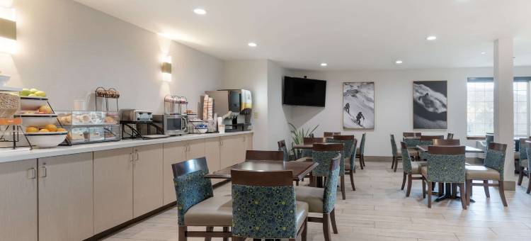 咆哮叉河卡本戴尔舒适套房酒店(Comfort Inn & Suites Carbondale on the Roaring Fork)图片