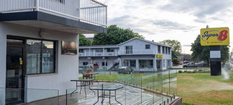 安大略尼亚加拉瀑布温德姆速 8 酒店(Super 8 by Wyndham Niagara Falls ON)图片